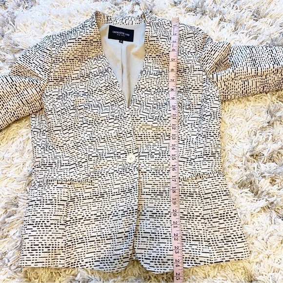 Lafayette 148 | Cream One Button Blazer Size 10 - Picture 10 of 10